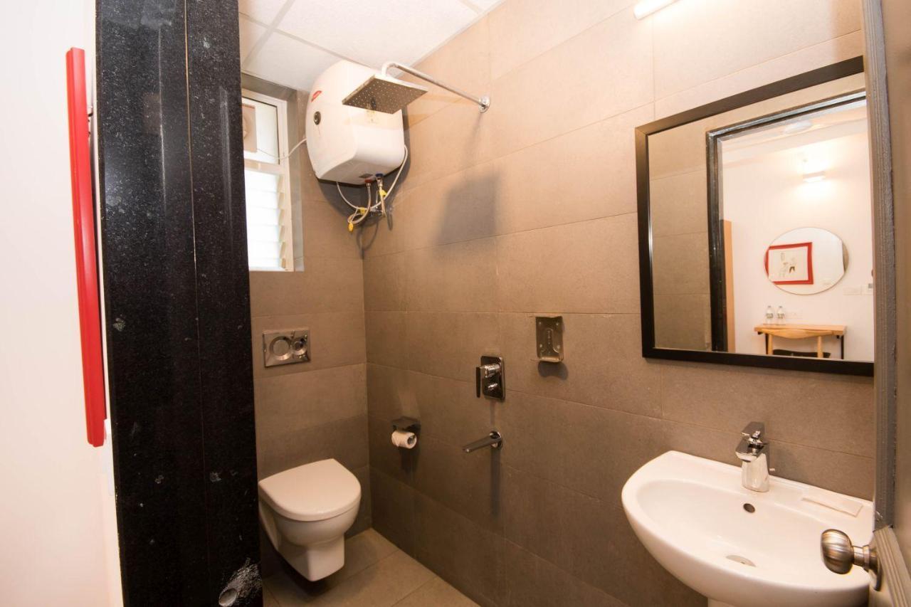 Hotel Vemara Panaji Buitenkant foto